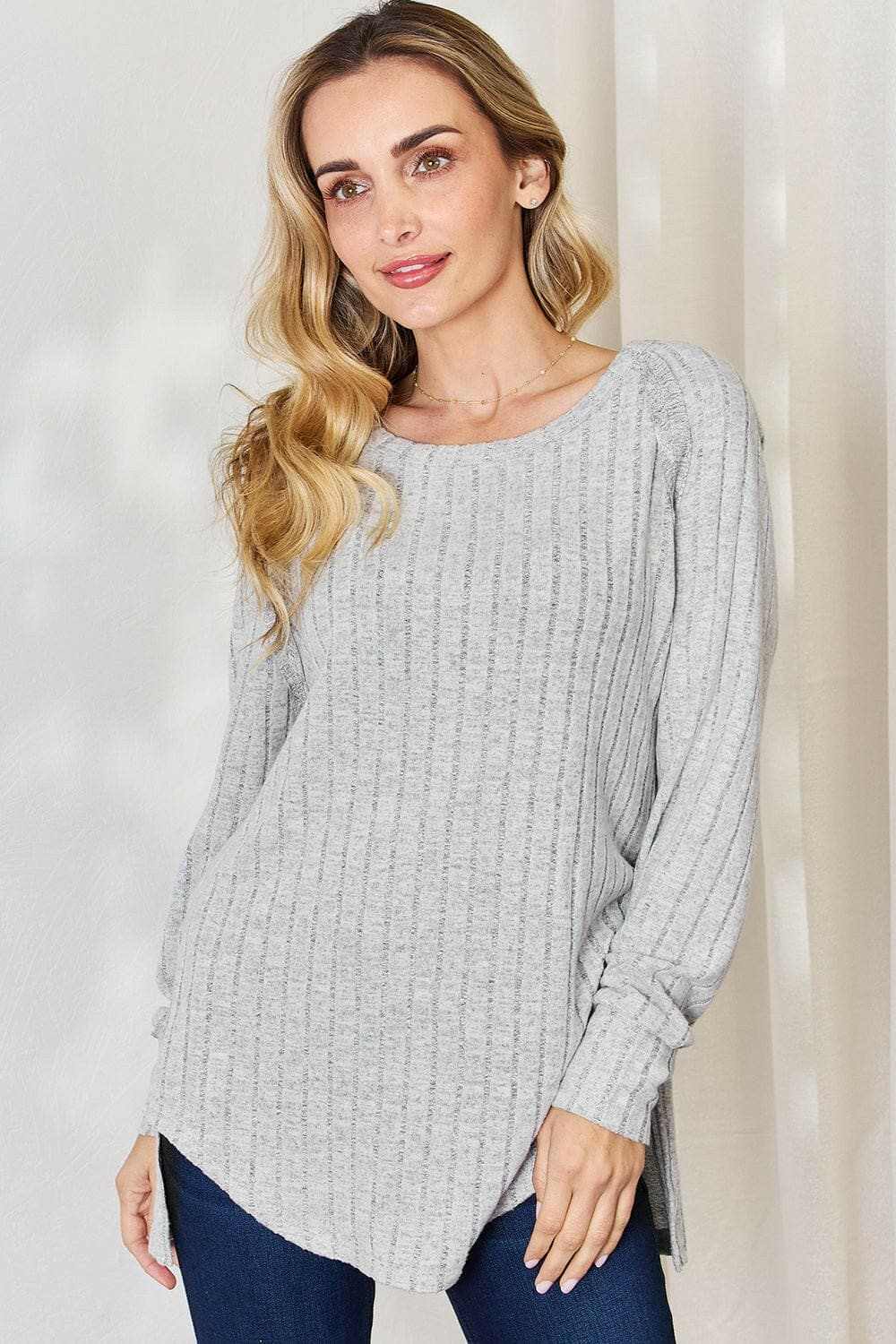 Chic ribbed round neck tee - Love Salve 