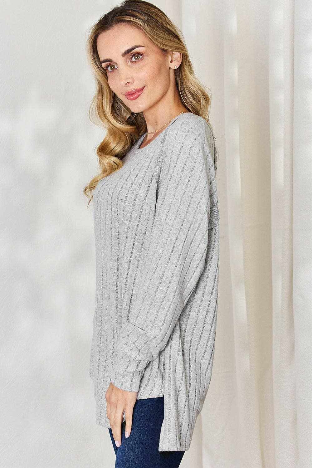 Chic ribbed round neck tee - Love Salve 