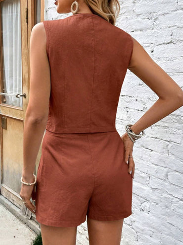 Chic sleeveless summer set 
