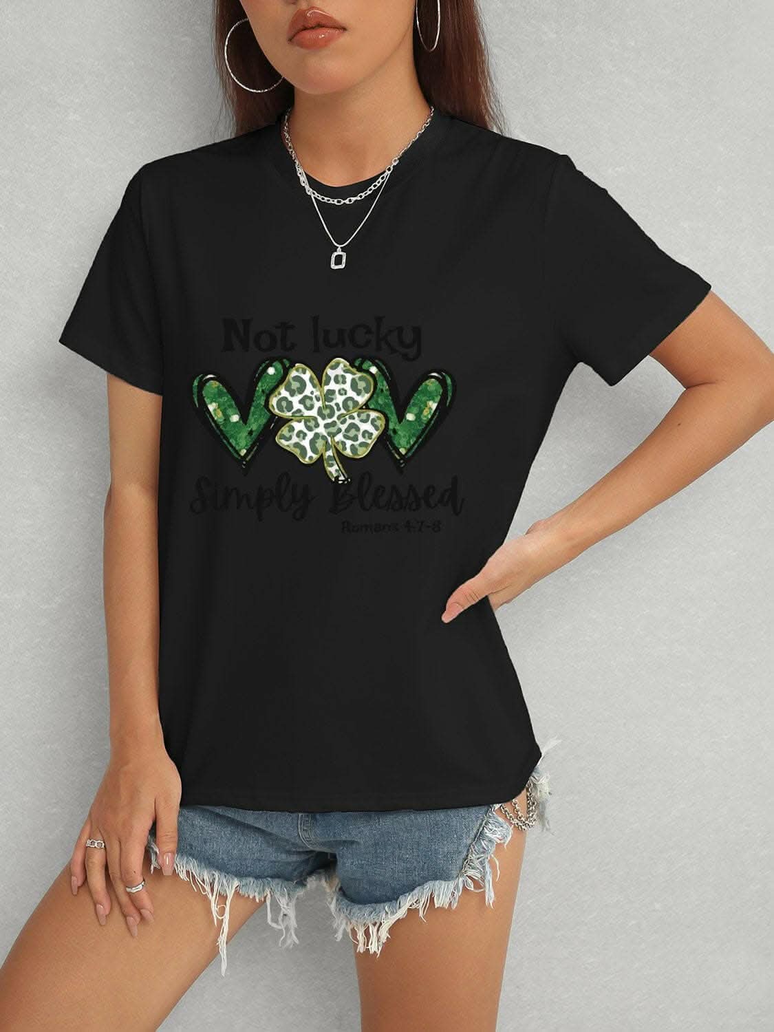 Clover charm short sleeve tee 