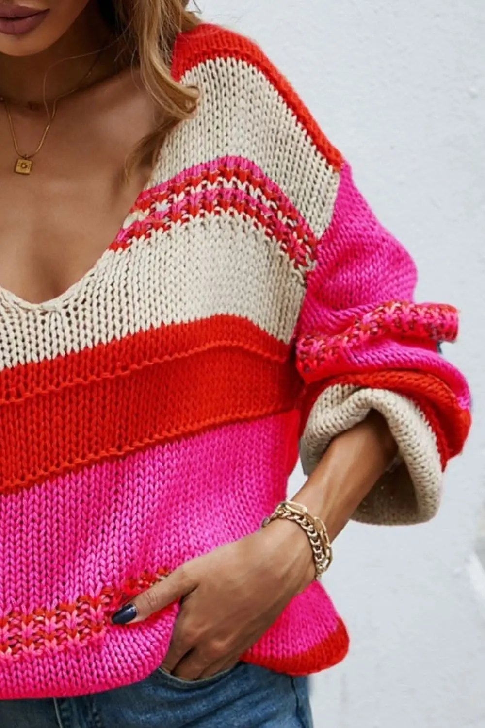 Color block v-neck sweater - Love Salve 