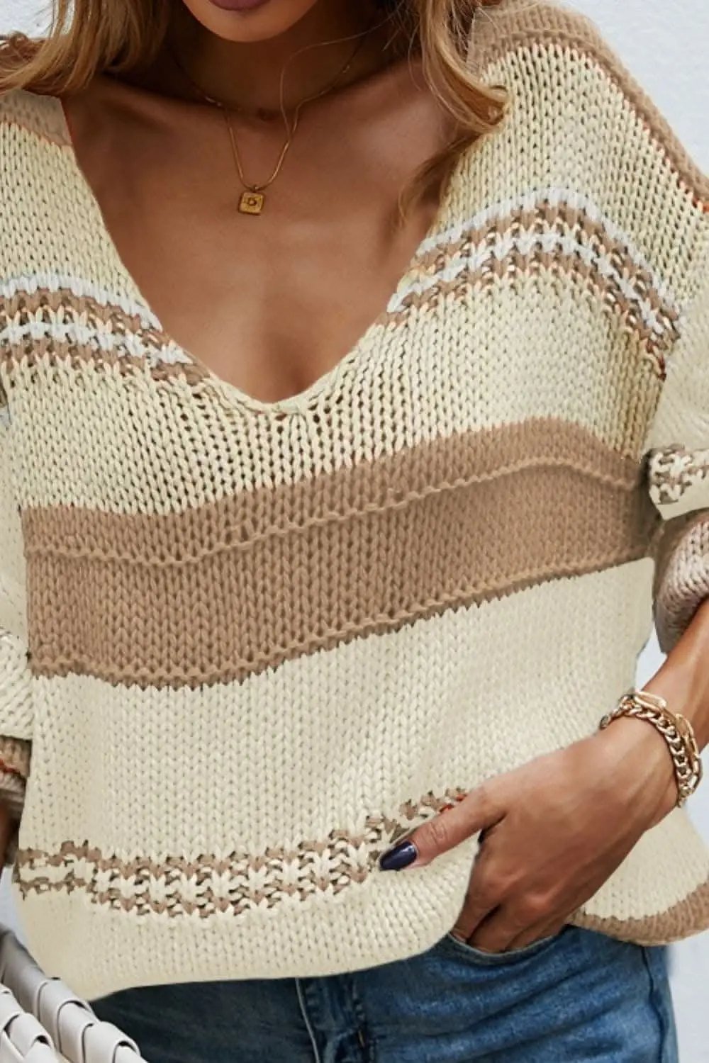 Color block v-neck sweater - Love Salve 