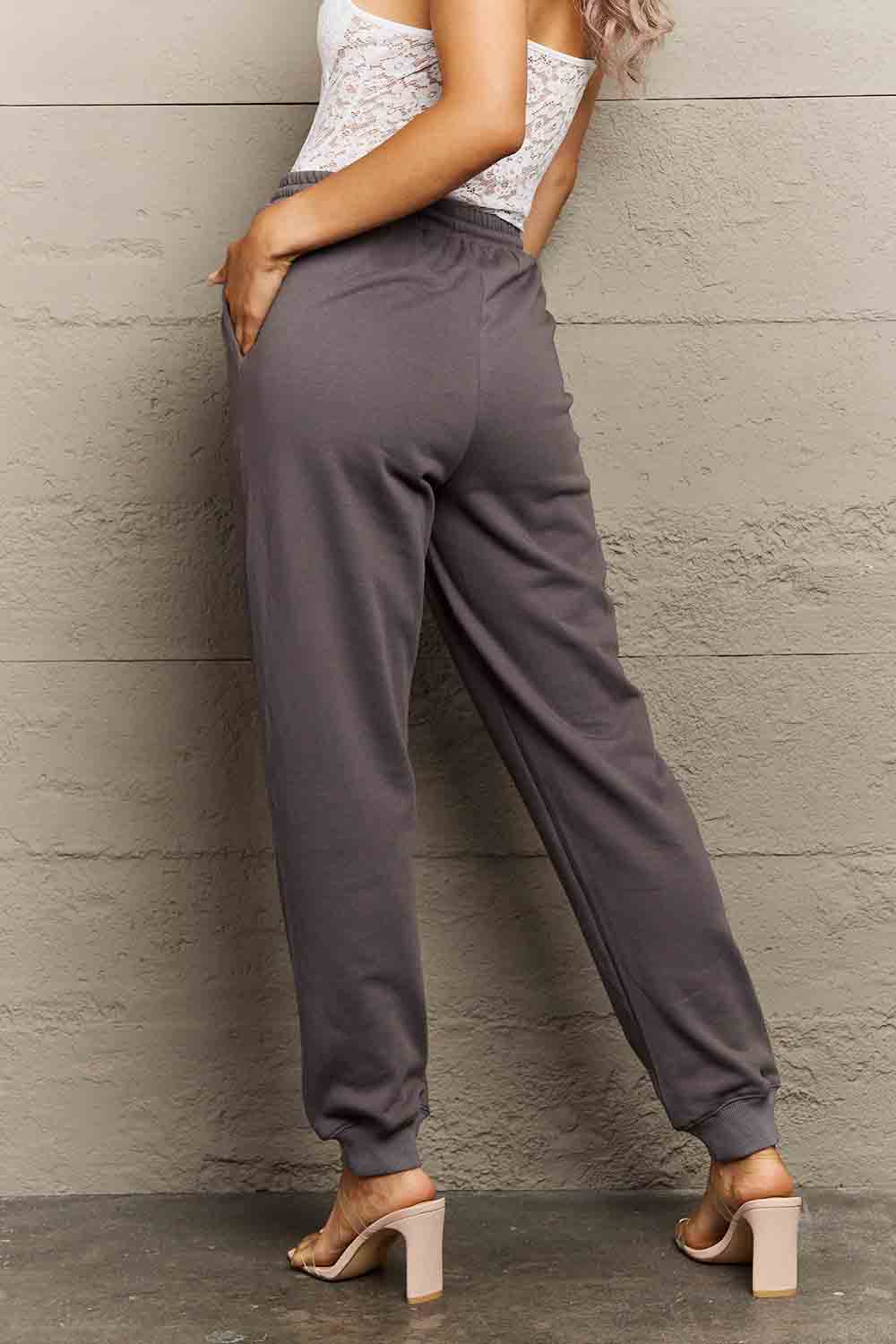 Cozy Heart Print Sweatpants - Love Salve 