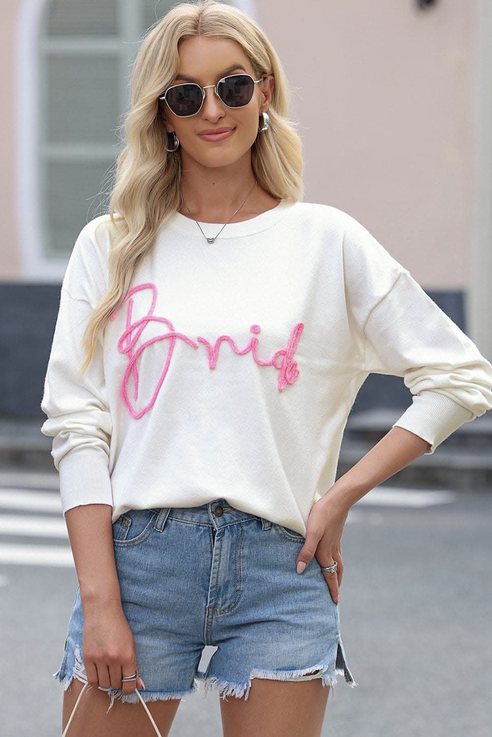 Cozy knit sweater with letters 