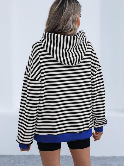 Cozy striped hoodie with drawstring 