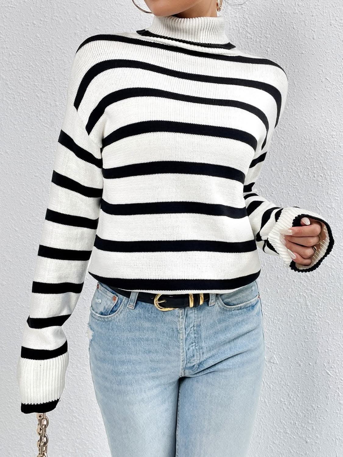 Cozy striped turtleneck sweater 