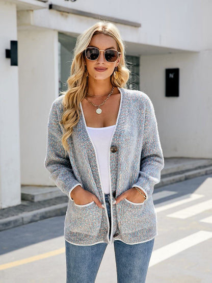 Cozy v-neck cardigan with pockets 