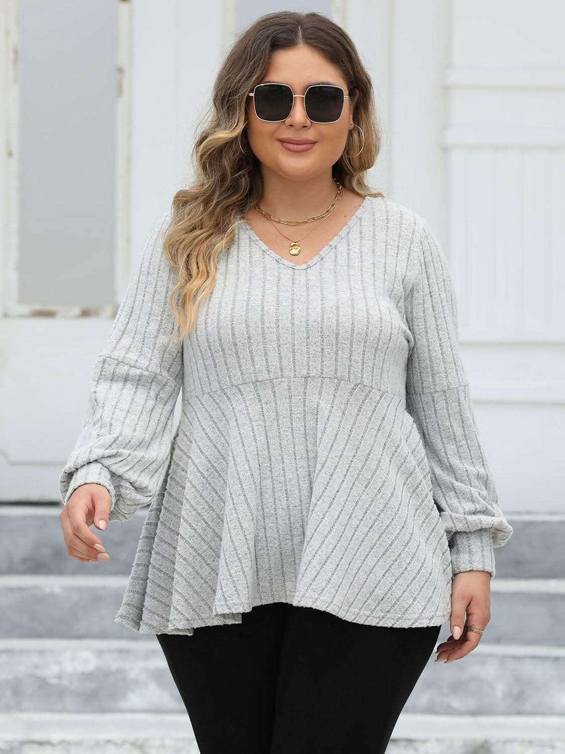 Curvy ribbed v-neck top L-3XL - Love Salve 