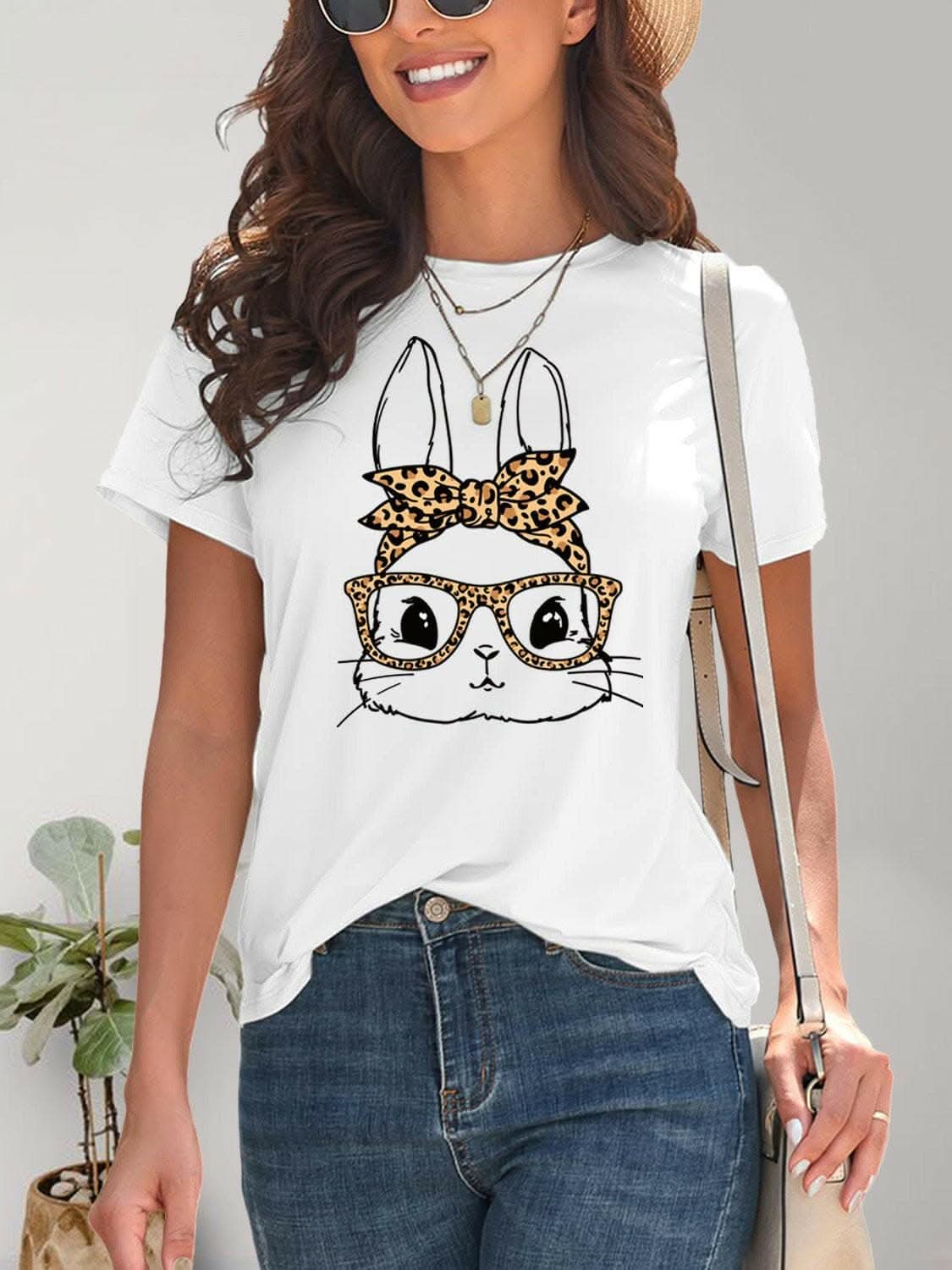 Cute rabbit print tee - comfy fit 