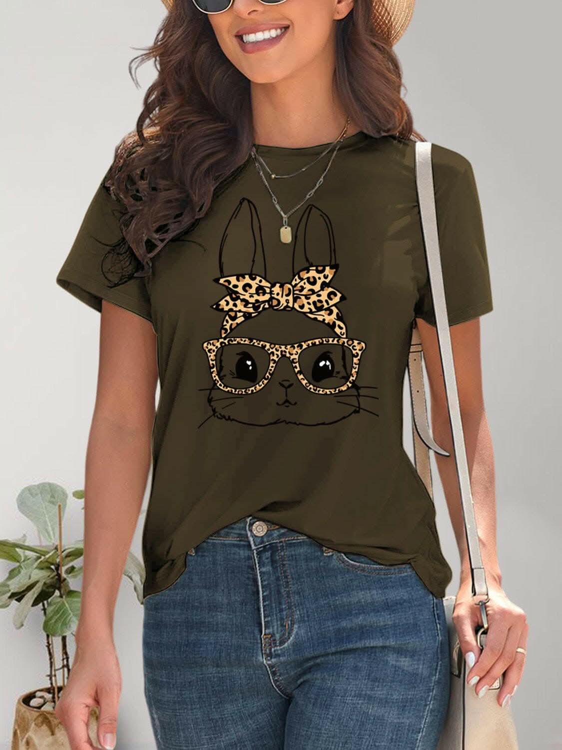 Cute rabbit print tee - comfy fit 