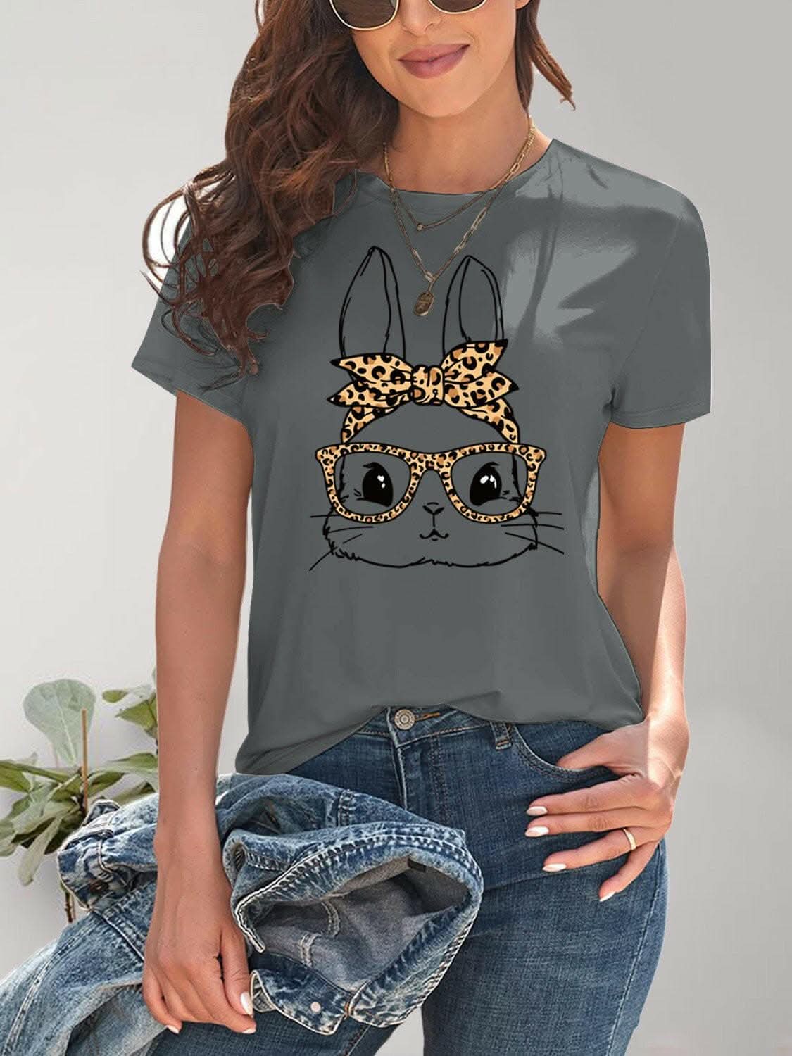 Cute rabbit print tee - comfy fit 