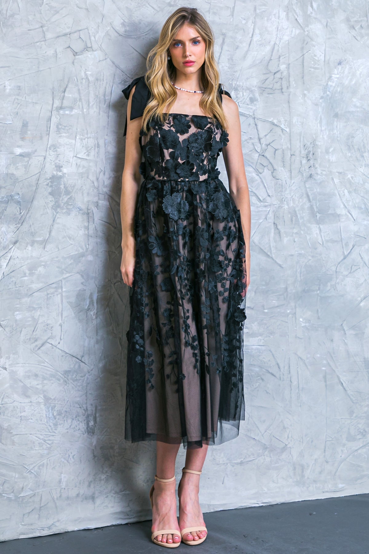 DREAMING ON WOVEN MIDI DRESS 