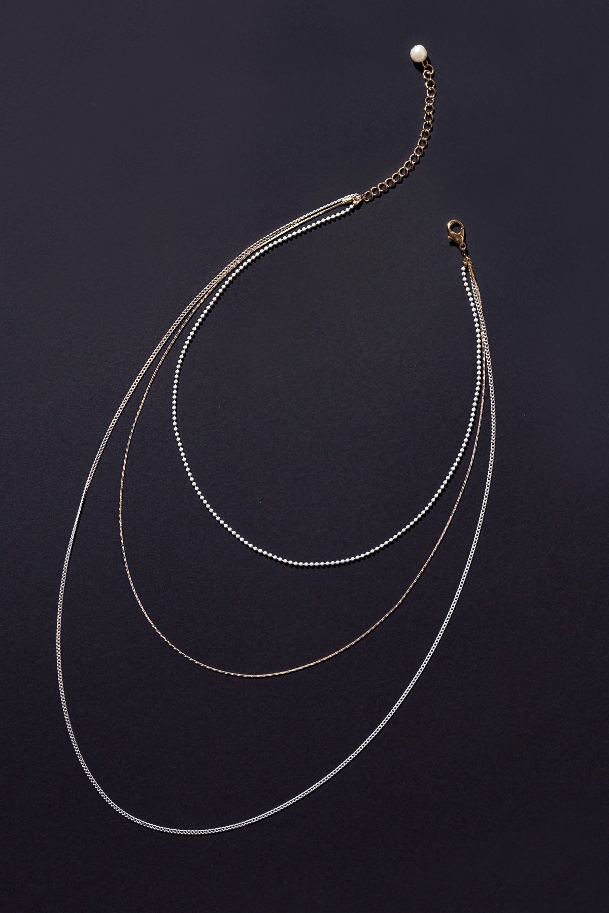 3 CHAIN LAYERD CHARM NECKLACE Flying Tomato