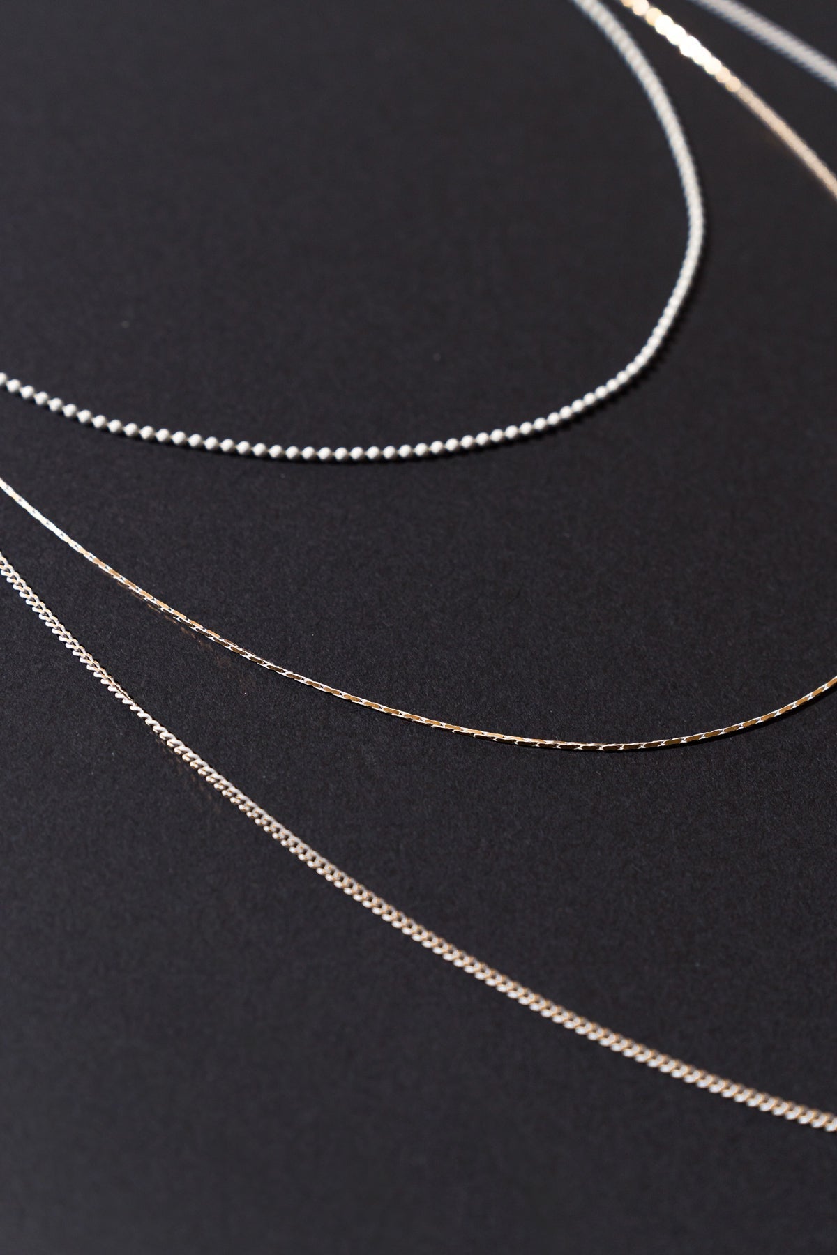 3 CHAIN LAYERD CHARM NECKLACE Flying Tomato