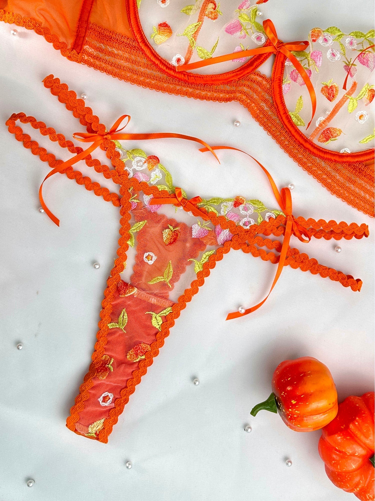 Sunny Meadow Floral Lace Lingerie Set With Wide Straps Hello.LA.Girl