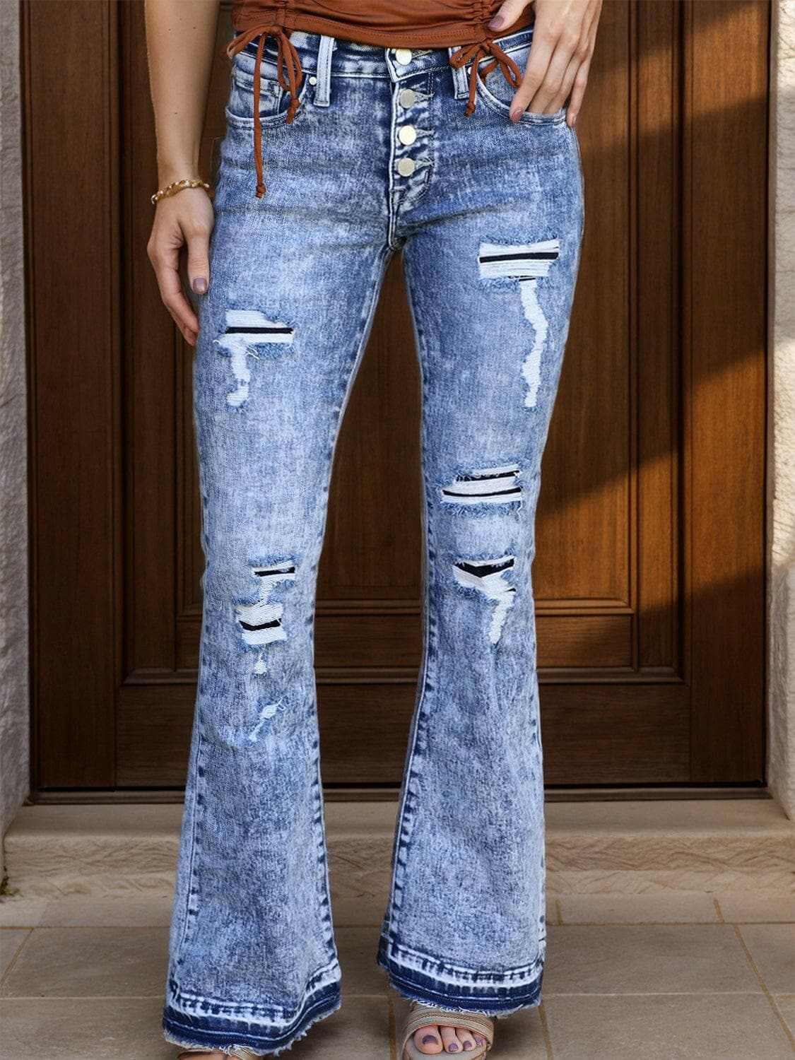 Distressed bootcut jeans with pockets - Love Salve 
