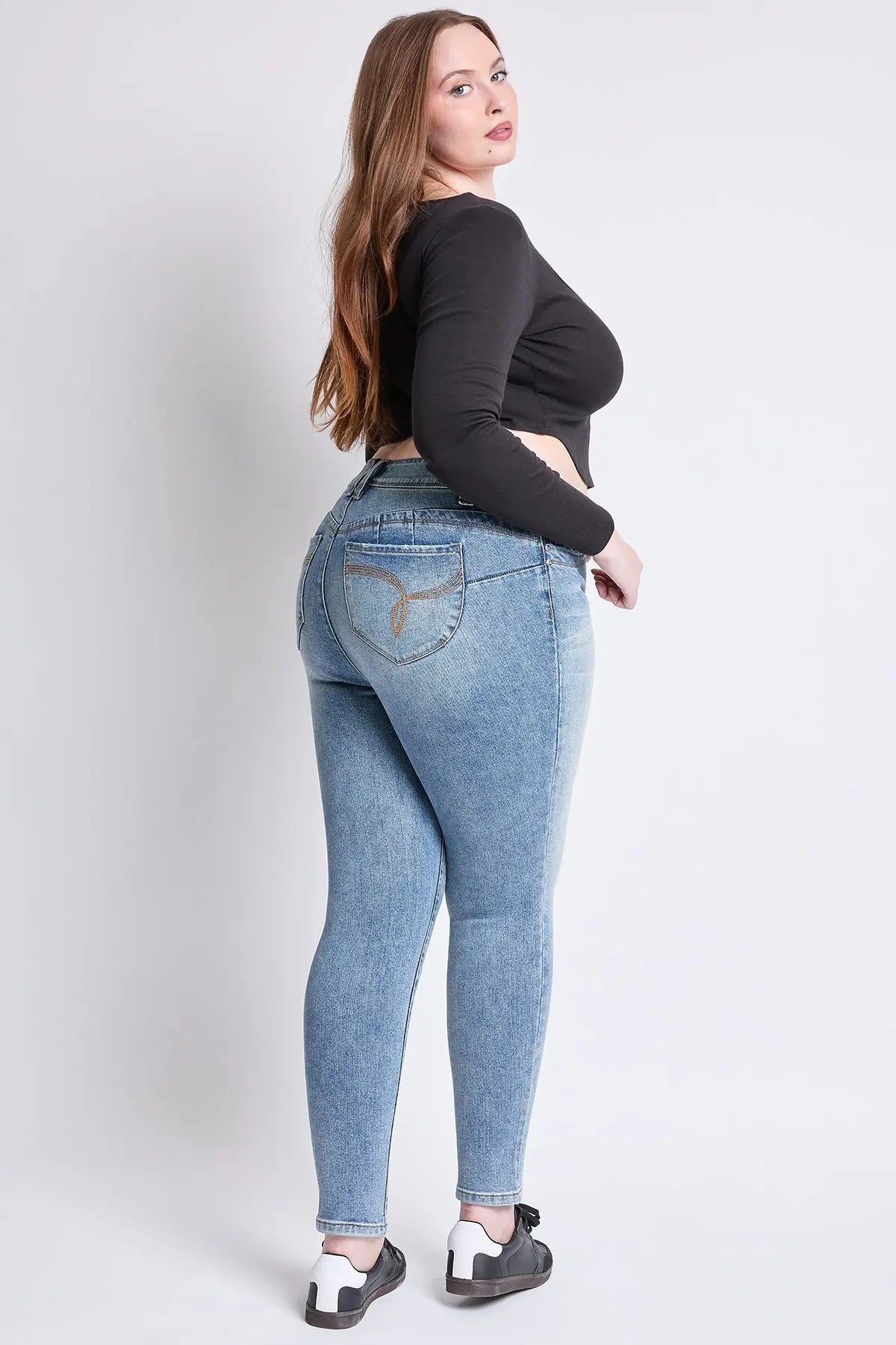 Women's Plus WannaBettaButt Mid Rise Embroidered Skinny Jean YMI JEANS