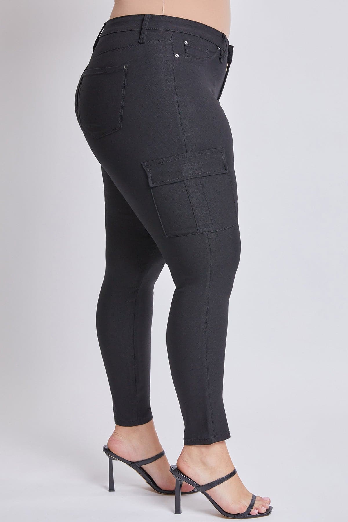 Women's Plus Hyperstretch Skinny Cargo Pants YMI JEANS