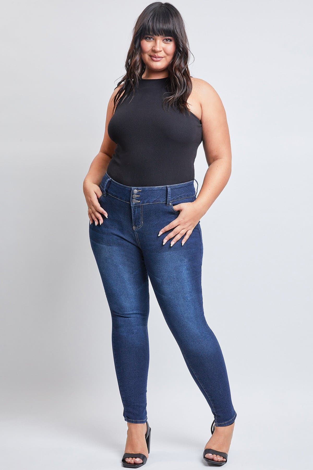 Women's Plus Essential Sustainable Skinny Jeans - Love Salve 