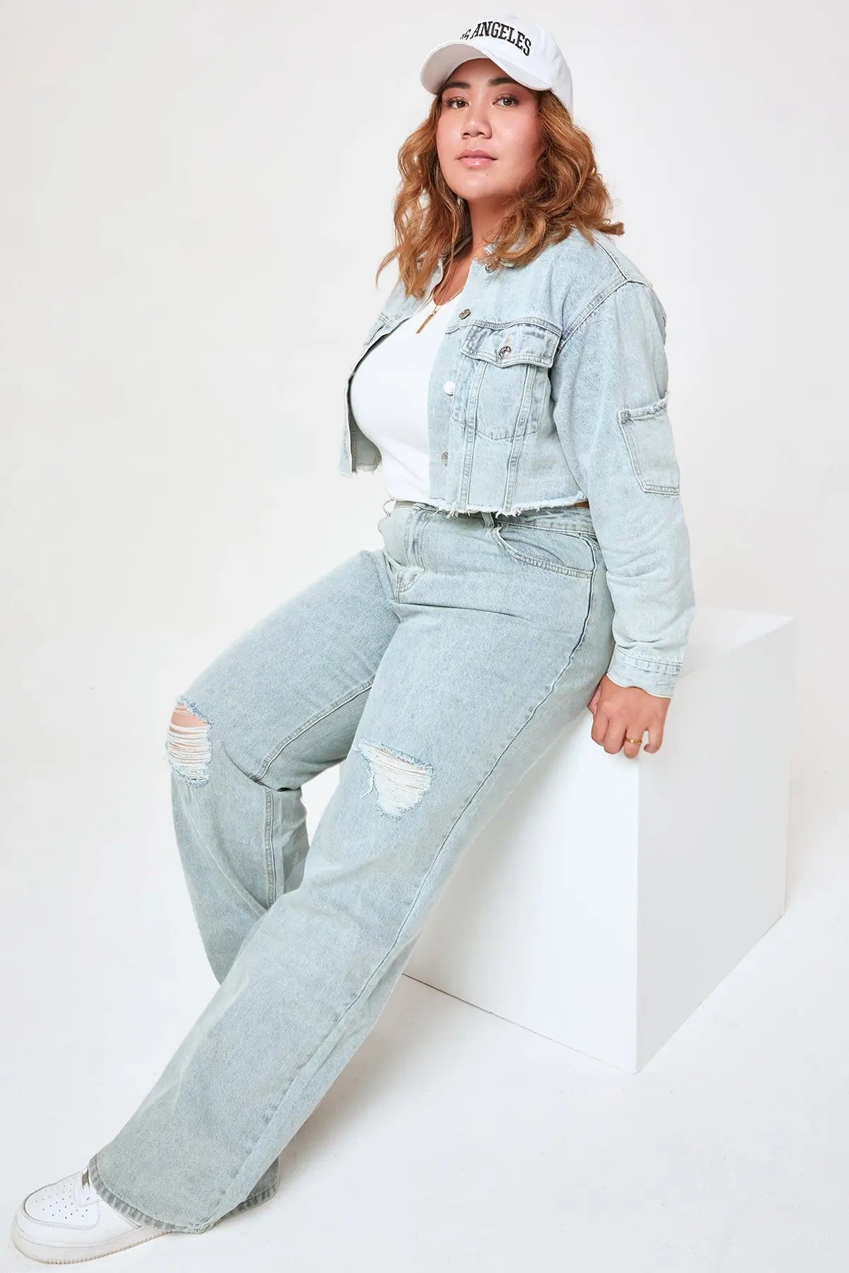 Women's Plus High Rise Relaxed Wide Leg Jeans YMI JEANS