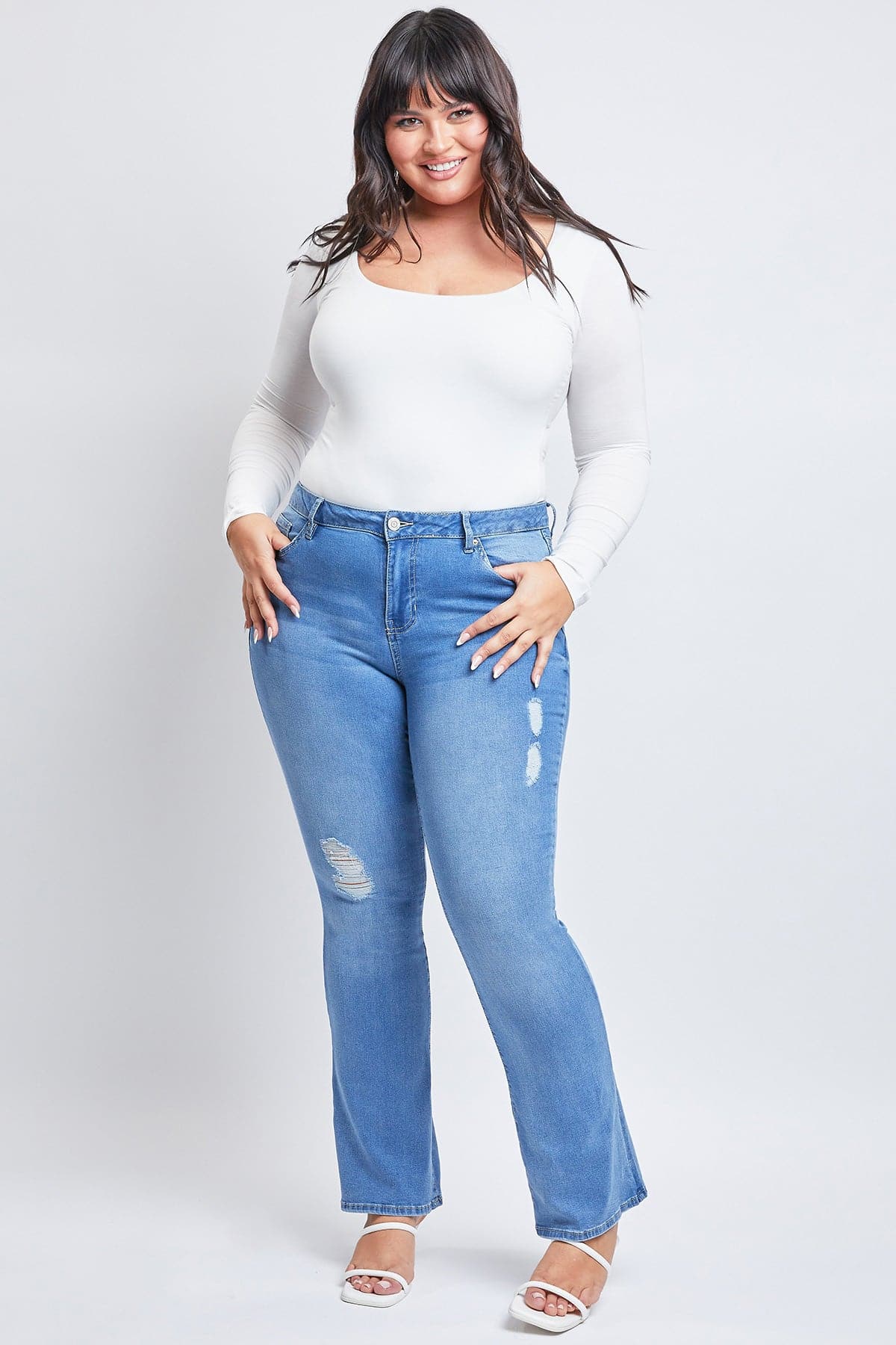 Women's Plus Size Basic Flare Jeans YMI JEANS