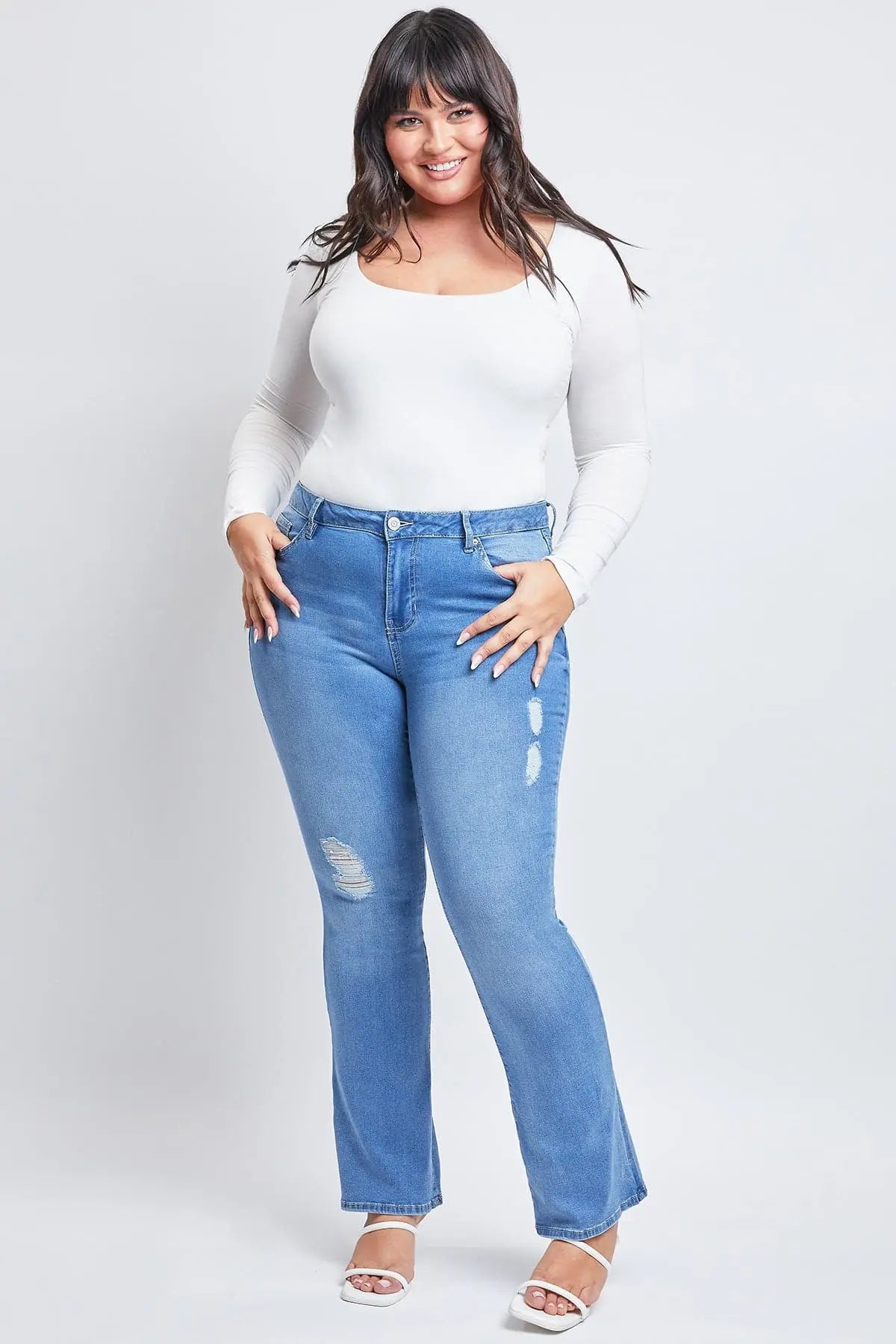 Women's Plus Size Basic Flare Jeans YMI JEANS