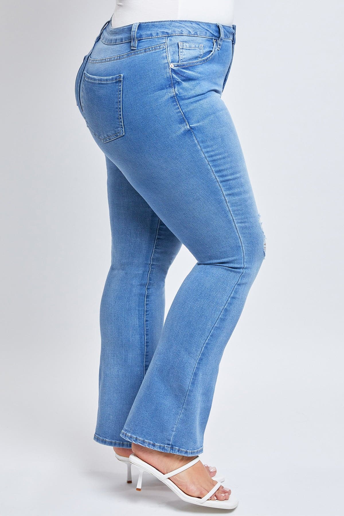 Women's Plus Size Basic Flare Jeans YMI JEANS