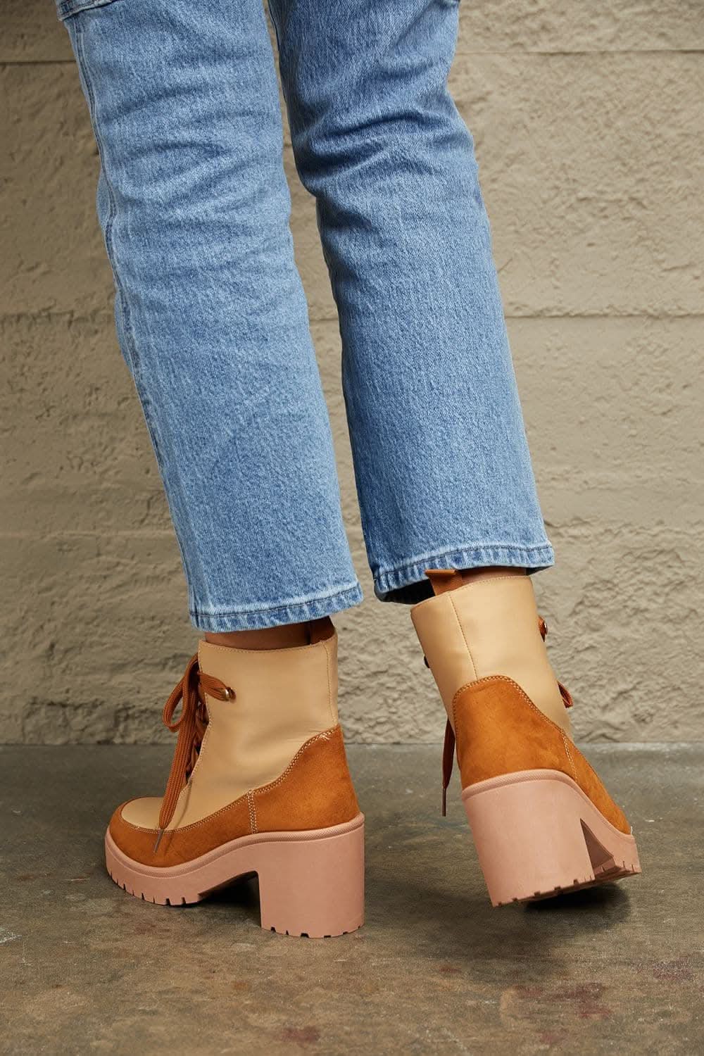 East Lion chic lace-up booties - Love Salve 