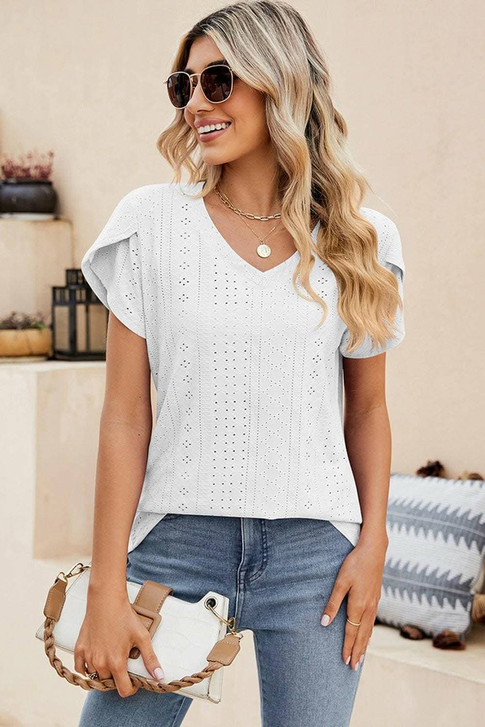 Elegant Eyelet Blouse with Sleeves 