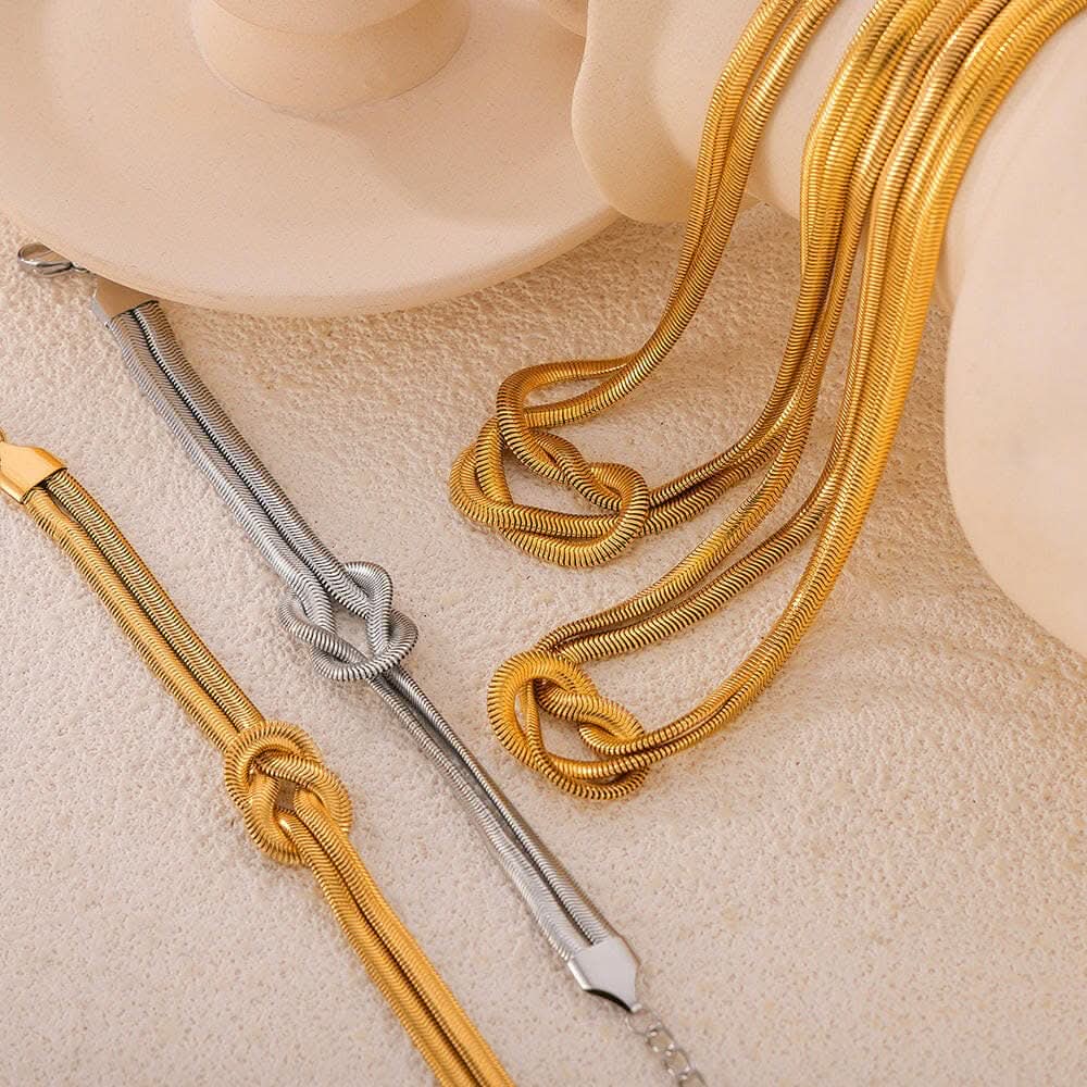 Elegant gold-plated knot bracelet - Love Salve 