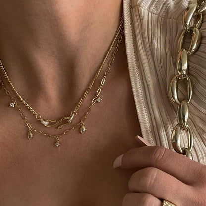 Elegant gold-plated zircon necklace - Love Salve 