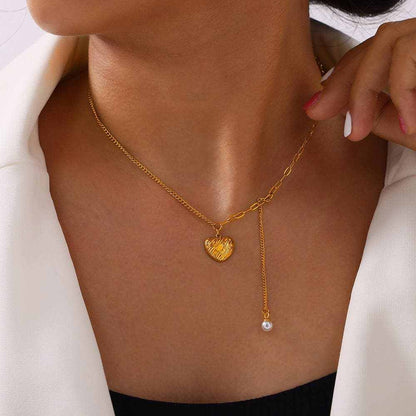Elegant heart pendant necklace - Love Salve 
