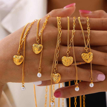 Elegant heart pendant necklace - Love Salve 