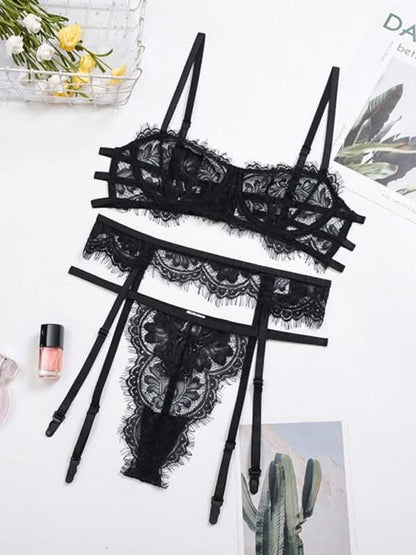 Elegant hollow suspender lingerie set 
