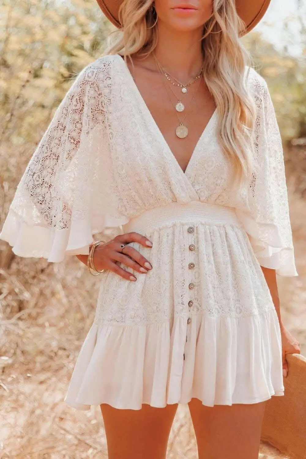 Elegant lace dress with sleeves - Love Salve 