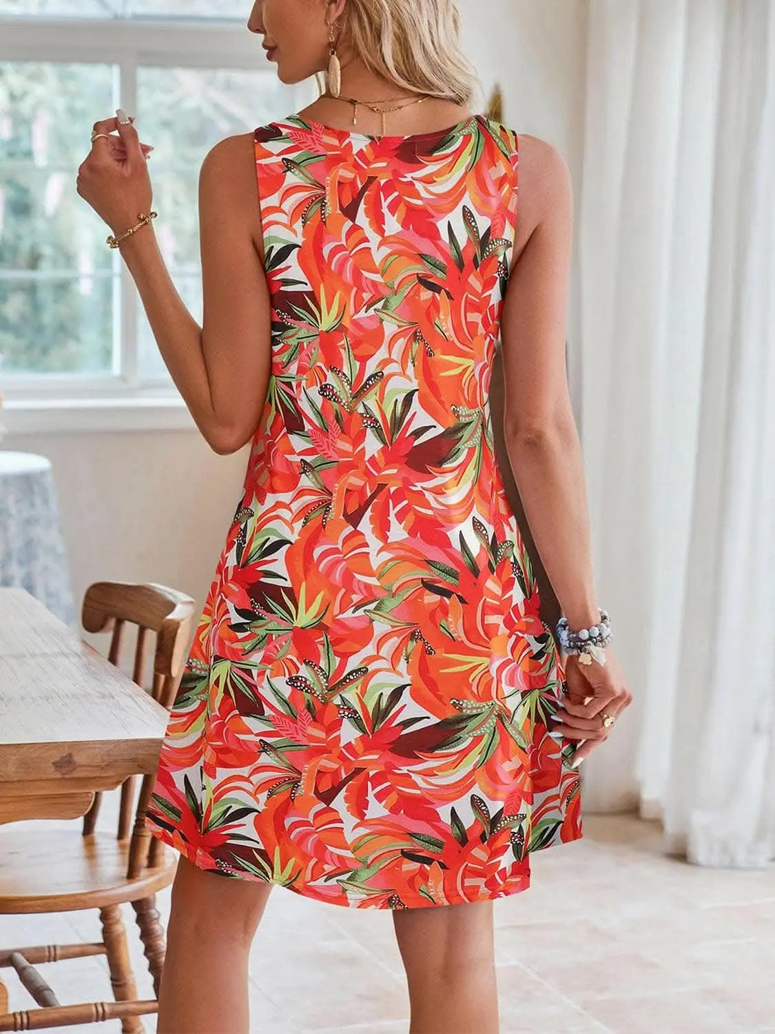 Elegant lace v-neck dress - Love Salve 