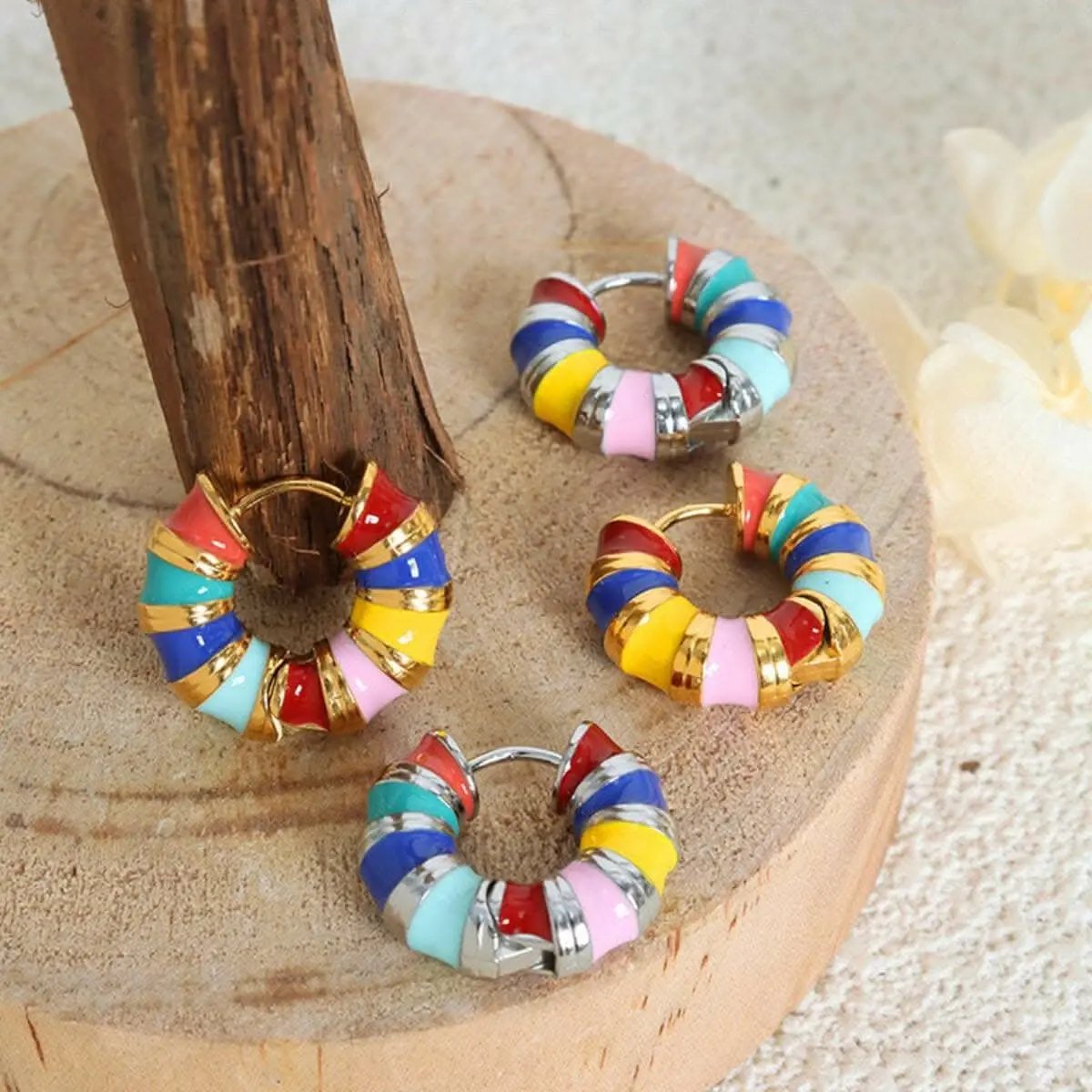 Elegant titanium hoop earrings - Love Salve 