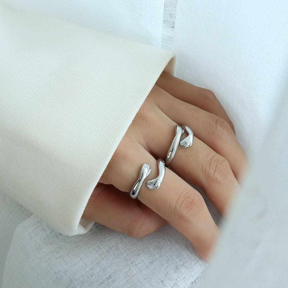 Elegant titanium steel hug ring - Love Salve 