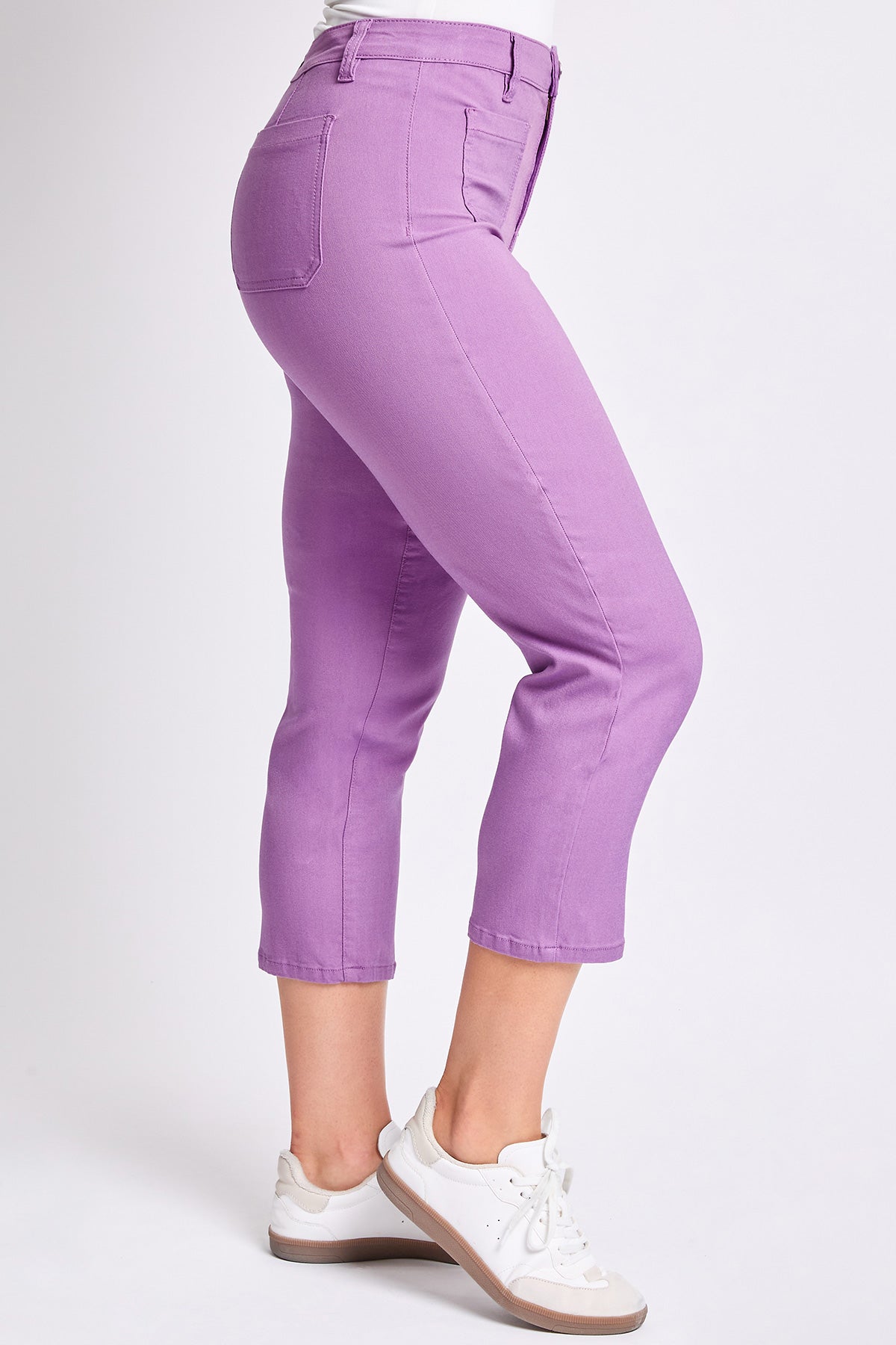 Model demonstrating the exceptional stretch and flexibility of YMI JEANS Women's Hyperstretch Crop Straight Pants.
