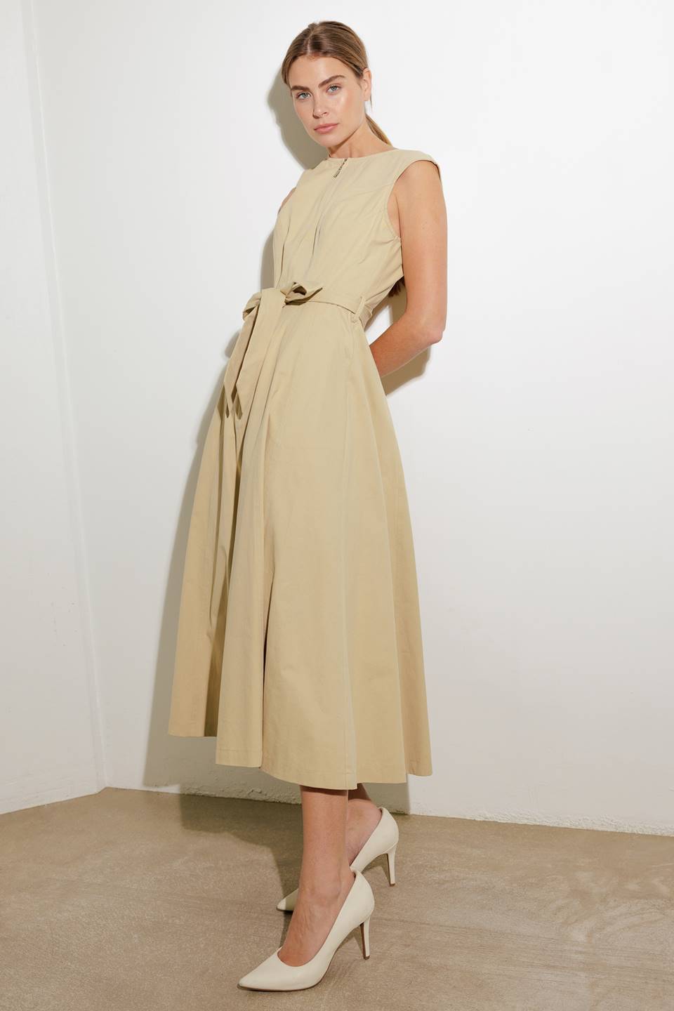 DELICATE DREAMS WOVEN MIDI DRESS Flying Tomato