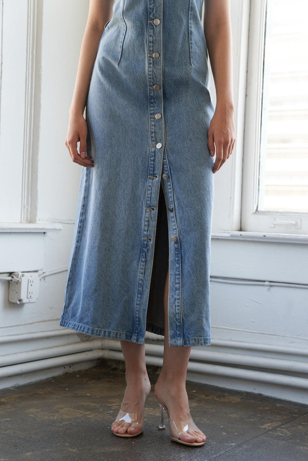 JUST FOLLOW ME DENIM MIDI DRESS Flying Tomato