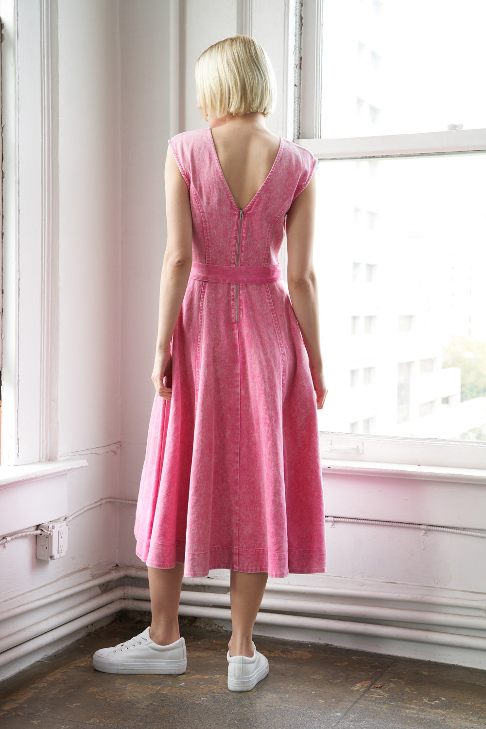 NEVER FORGET TWILL MIDI DRESS Flying Tomato