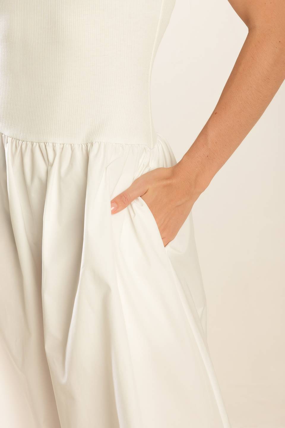 LIGHT UP THE SKY WOVEN MIDI DRESS Flying Tomato