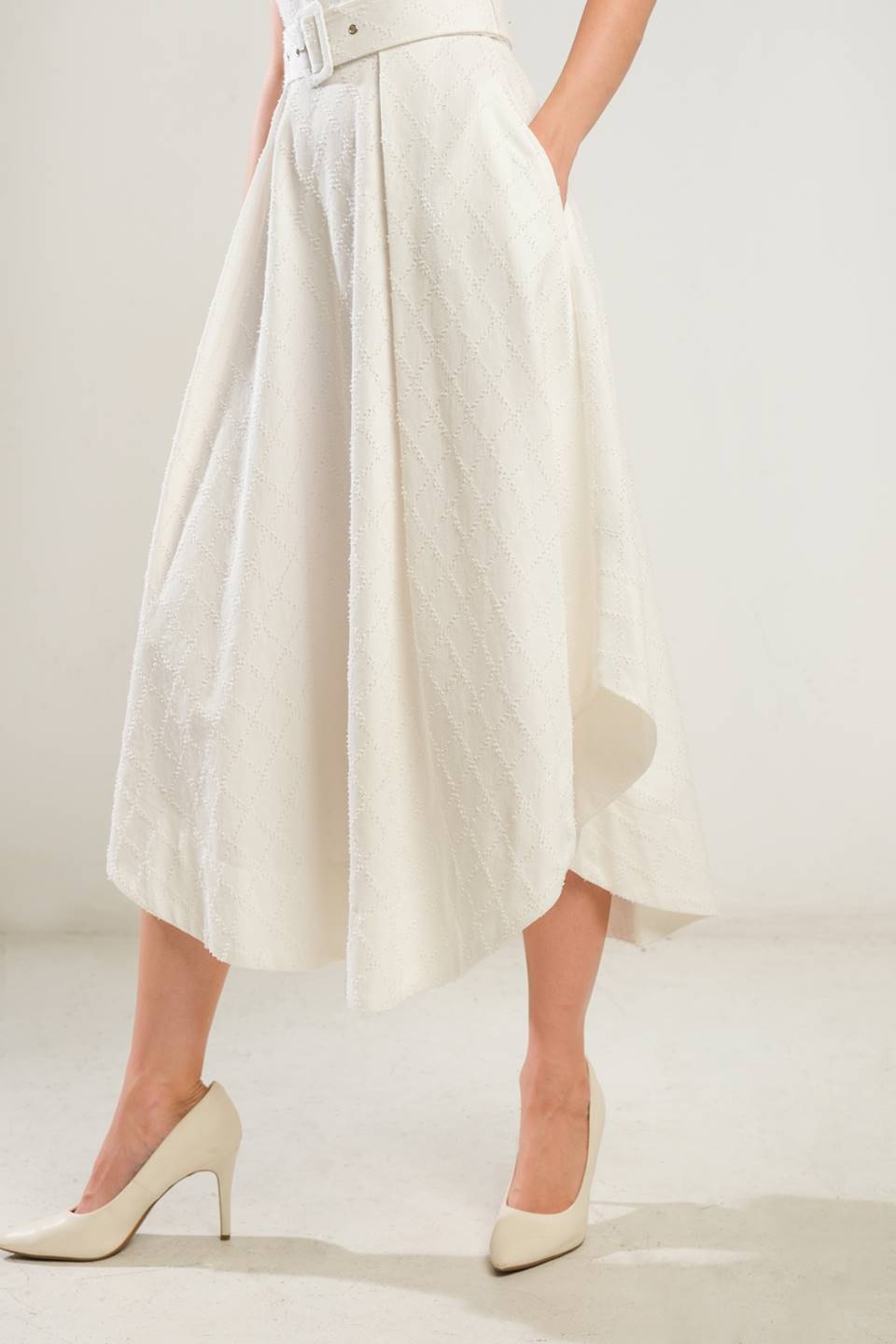 LIFE'S COMPASS WOVEN MIDI DRESS Flying Tomato