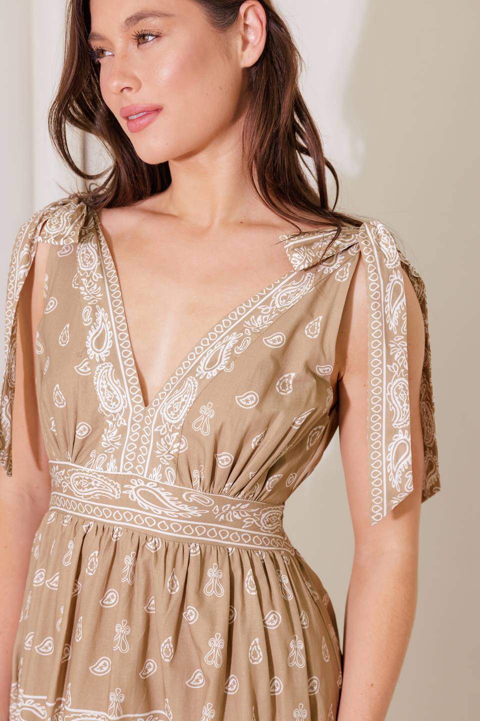 CUDDLY ATTITUDE TAUPE WOVEN MAXI DRESS - Love Salve