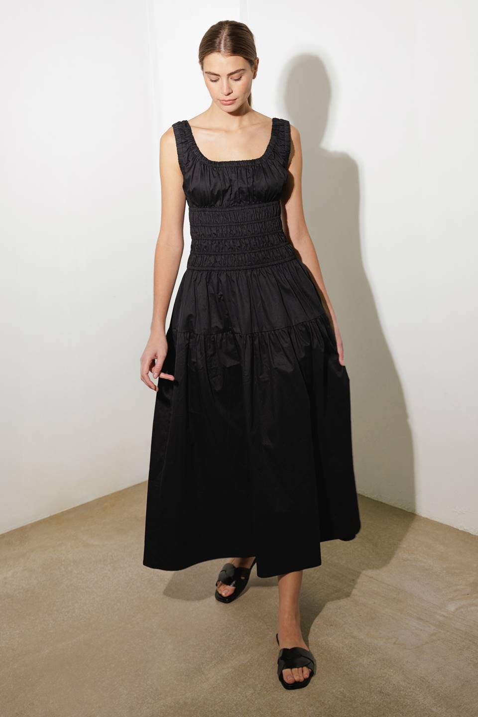 LOVELIEST LOOKS BLACK WOVEN MIDI DRESS Flying Tomato