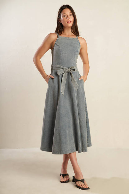 A Day At The Vineyard Denim Midi Dress For Stylish Occasions