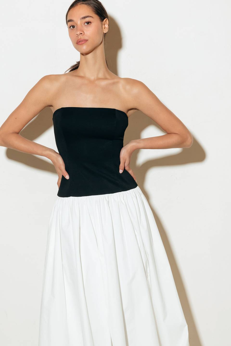 SHIFT STUDIO SOLID MIDI DRESS Flying Tomato