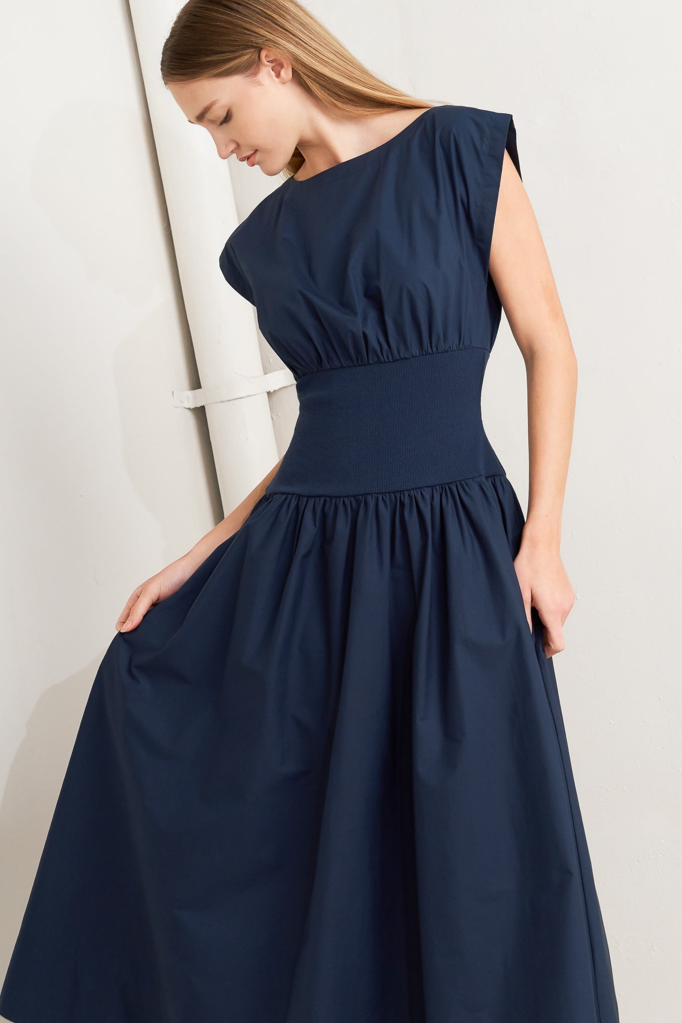 DREAMWEAVER ROMANTIC NAVY WOVEN MIDI DRESS - Love Salve