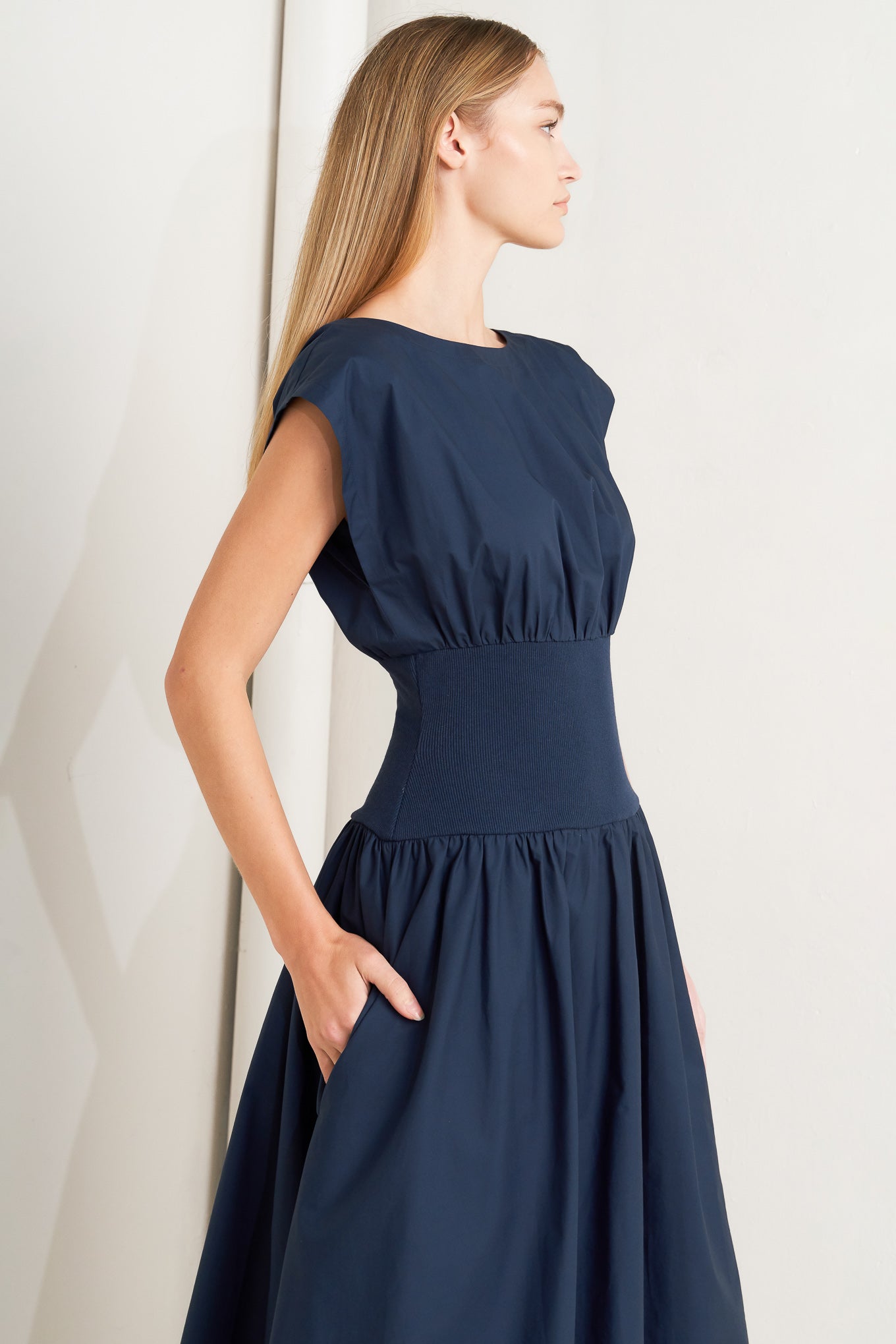 DREAMWEAVER ROMANTIC NAVY WOVEN MIDI DRESS - Love Salve